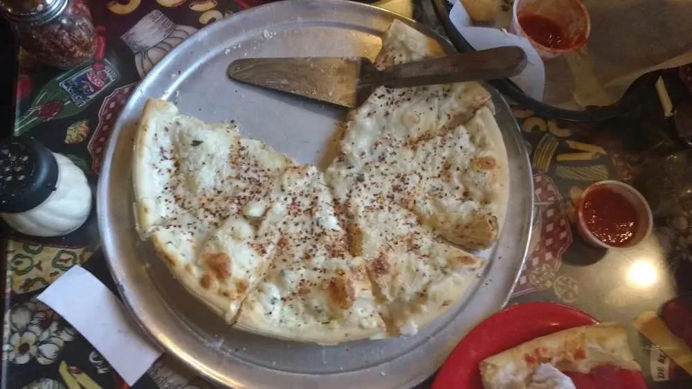 White Sauce Pizza Chicken